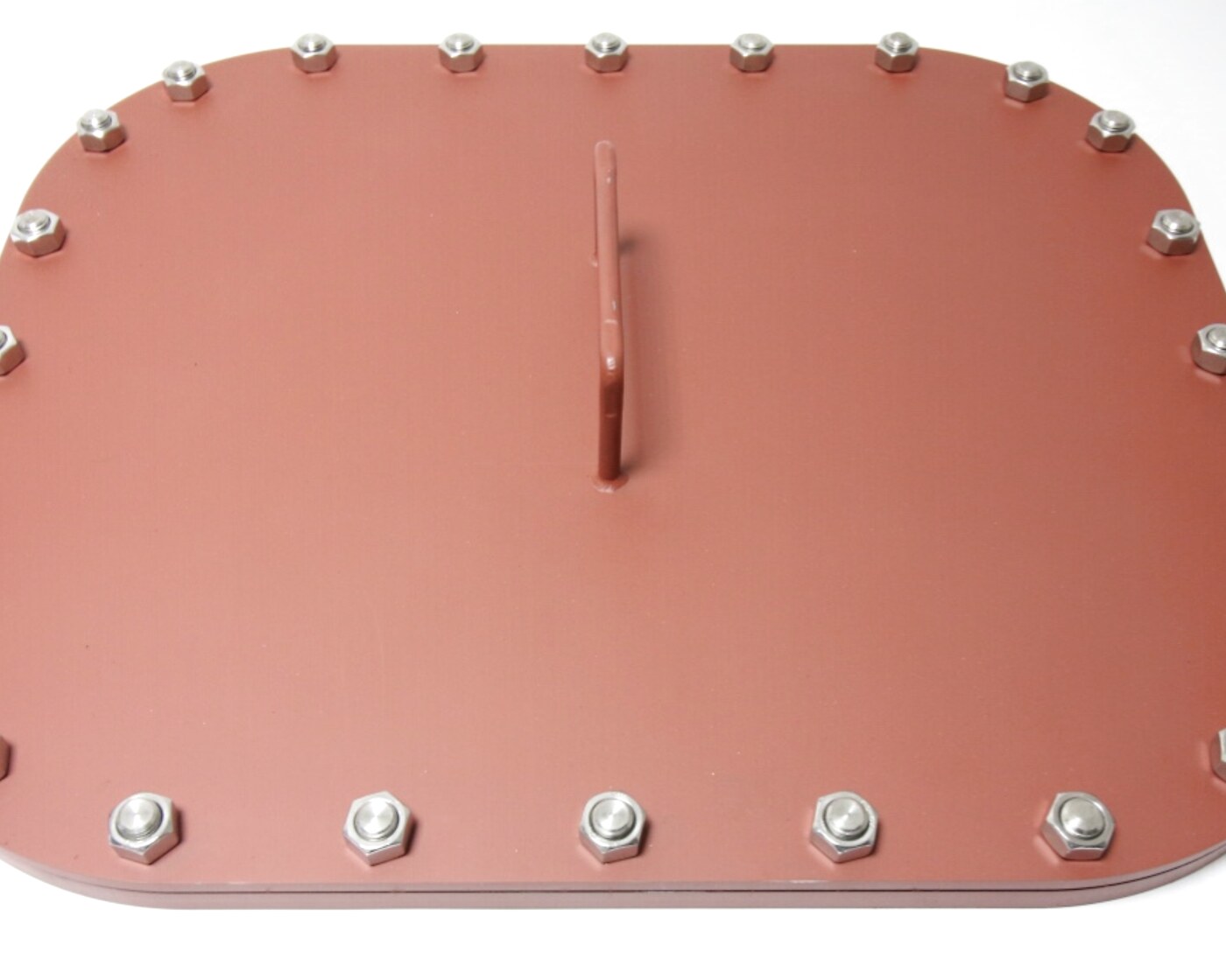 Large bolted oval cover plate and manway