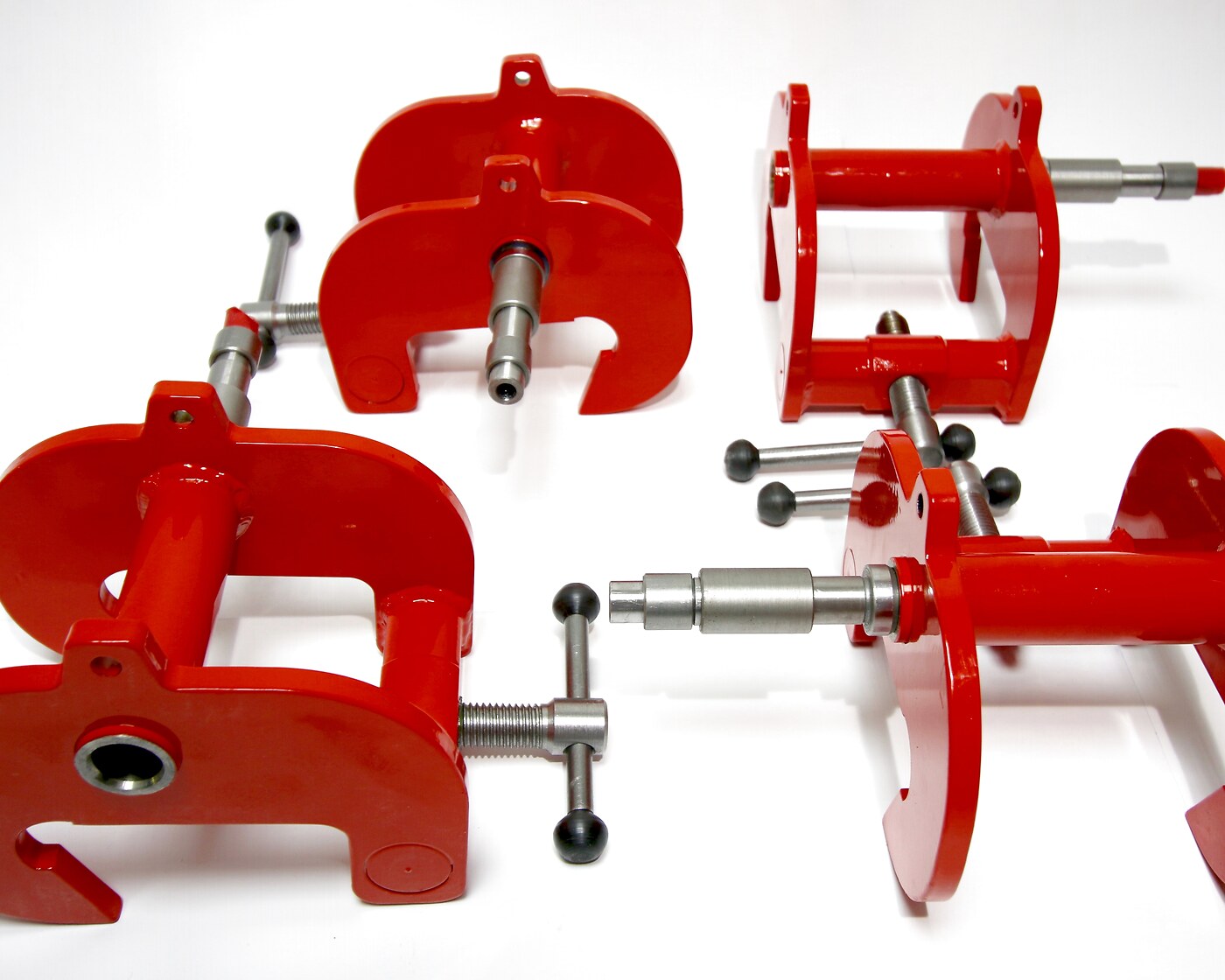 Clamps and fixings for mounting components
